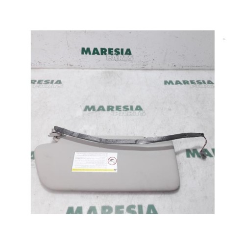 Peugeot - 308 - Sun visor