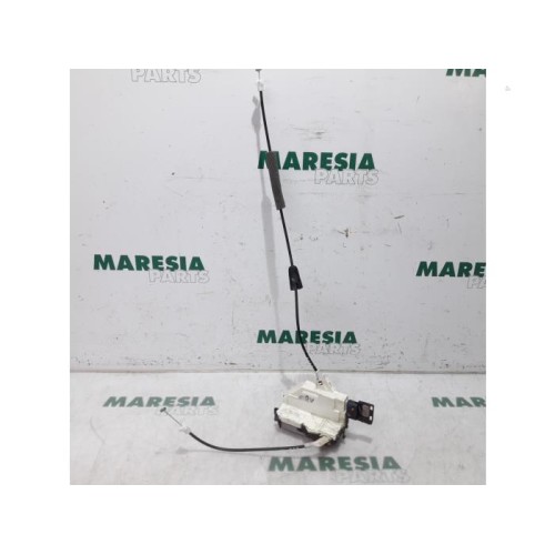 Peugeot - 308 - Front door lock mechanism 4-door, right
