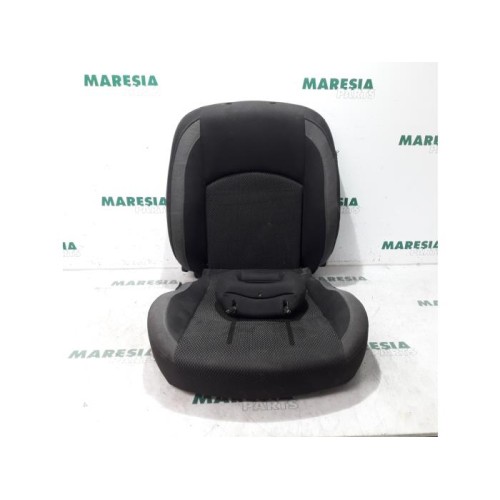Peugeot - 206 - Sitz Verkleidung links