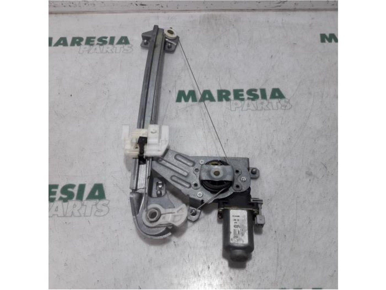Peugeot - 206 - Rear door window mechanism 4-door, right