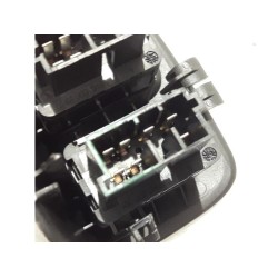 Peugeot - 206 - Multi-functional window switch