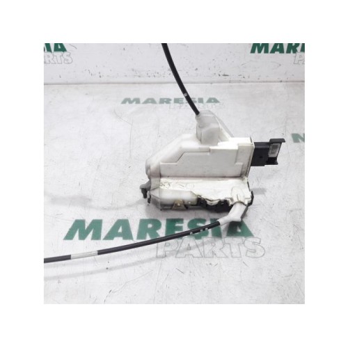 Peugeot - 508 - Front door lock mechanism 4-door, right