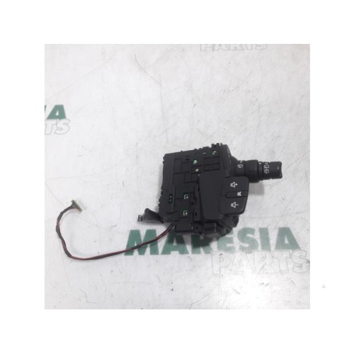 Renault - Megane Scenic - Wiper switch