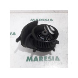 Renault - Megane Scenic - Heating and ventilation fan motor