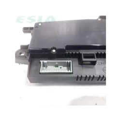 Renault - Megane Scenic - Instrument panel