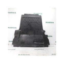 Renault - Megane Scenic - Engine protection panel