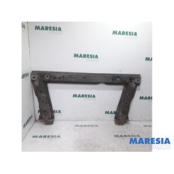 Renault - Megane Scenic - Radiator bar