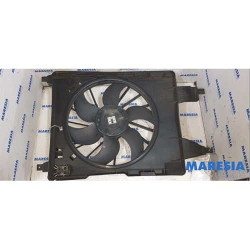 Renault - Megane Scenic - Kühlgebläse Motor