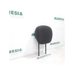 Renault - Clio - Headrest