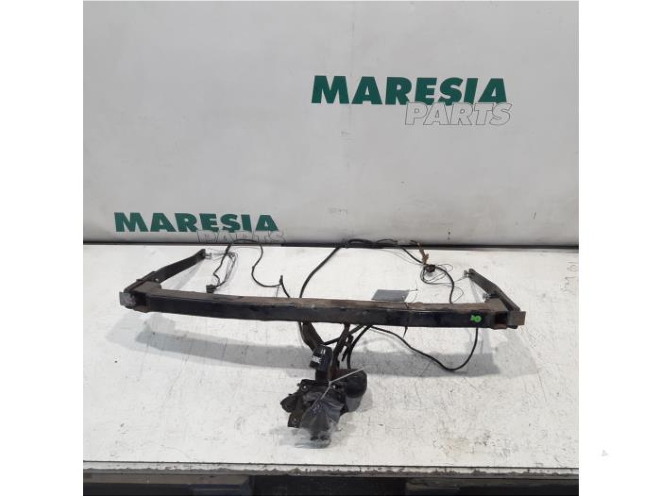 Renault - Megane Scenic - Towbar
