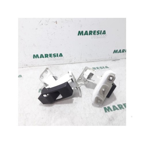 Peugeot - Expert - Rear door hinge, right