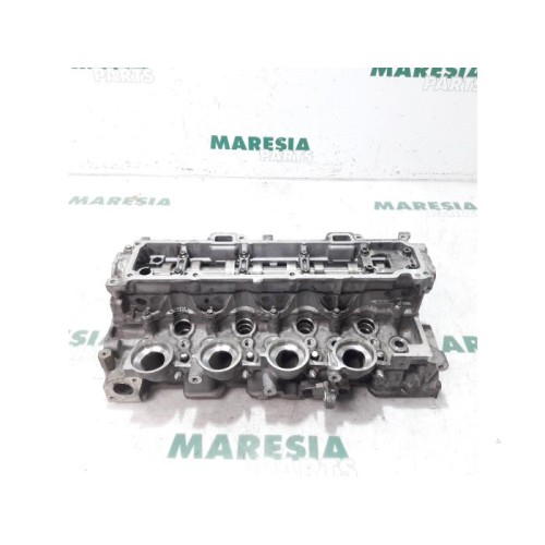 Peugeot - 206 - Cylinder head