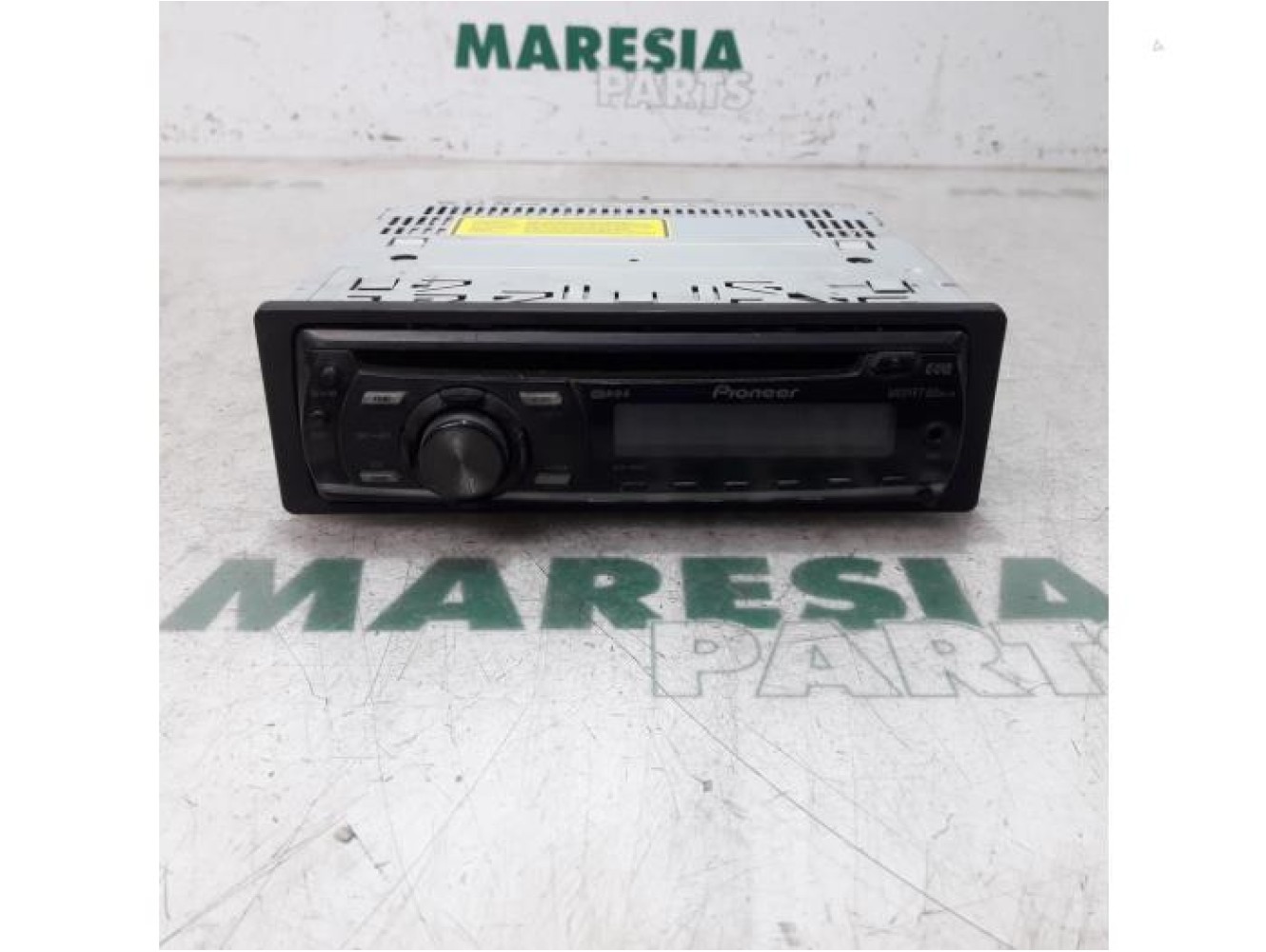 Miscellaneous - Miscellaneous - Radio/CD player (miscellaneous)