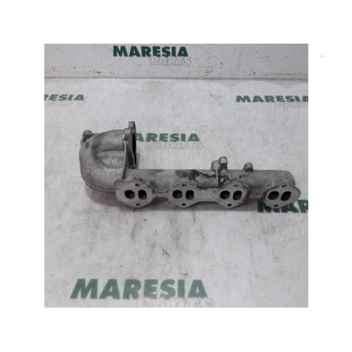 Renault - Trafic - Intake manifold