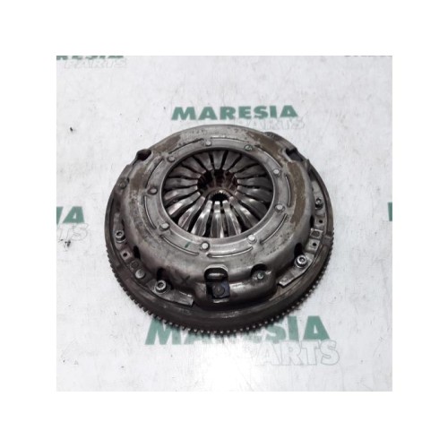 Renault - Trafic - Flywheel