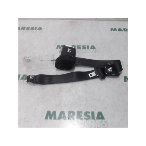 Fiat - 500 - Sicherheitsgurt links hinten