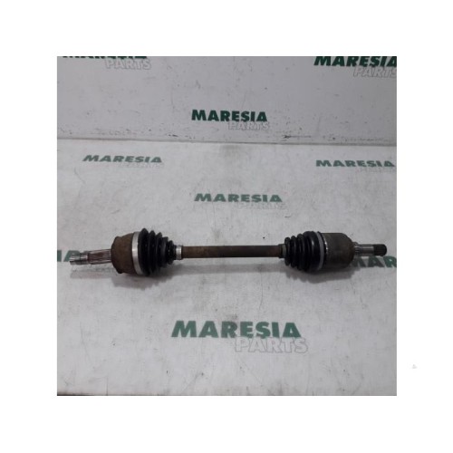 Fiat - 500 - Aandrijfas links-voor