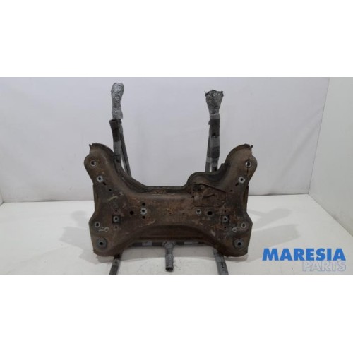 Renault - Trafic - Subframe