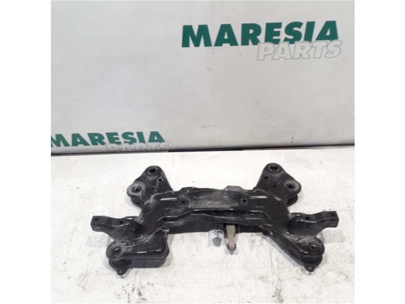 Peugeot - 208 - Subframe
