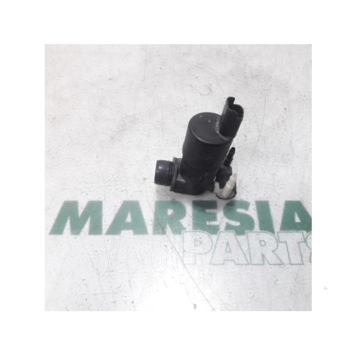 Peugeot - 208 - Windscreen washer pump