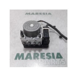 Peugeot - 208 - ABS pump
