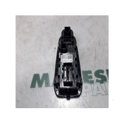 Peugeot - 308 - Multi-functional window switch