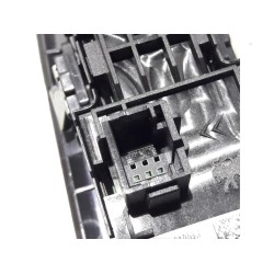 Peugeot - 308 - Multi-functional window switch