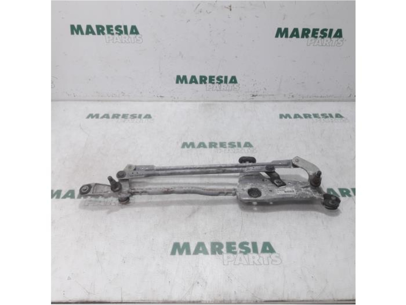 Peugeot - 308 - Wiper mechanism