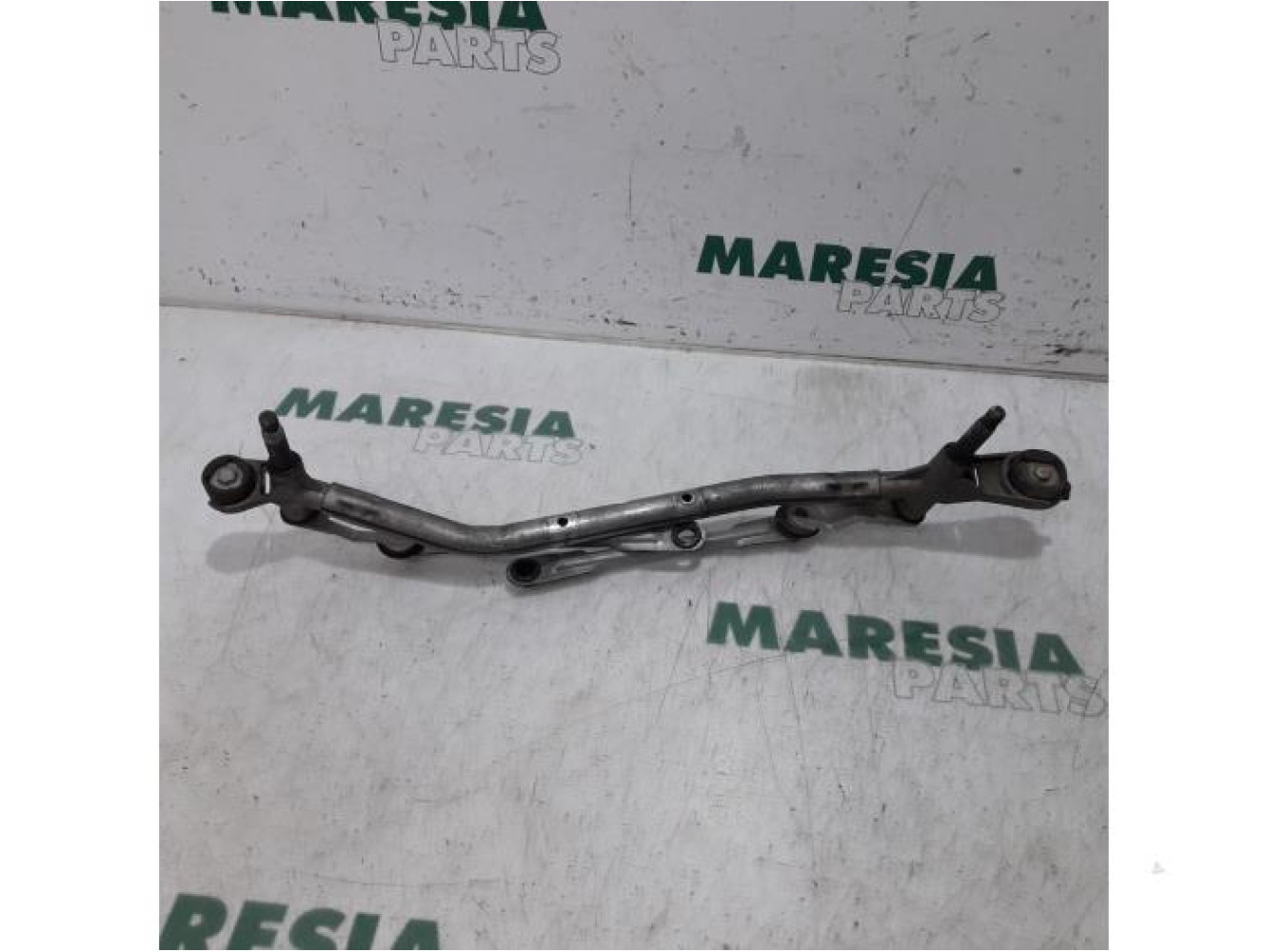 Citroen - DS3 - Wiper mechanism