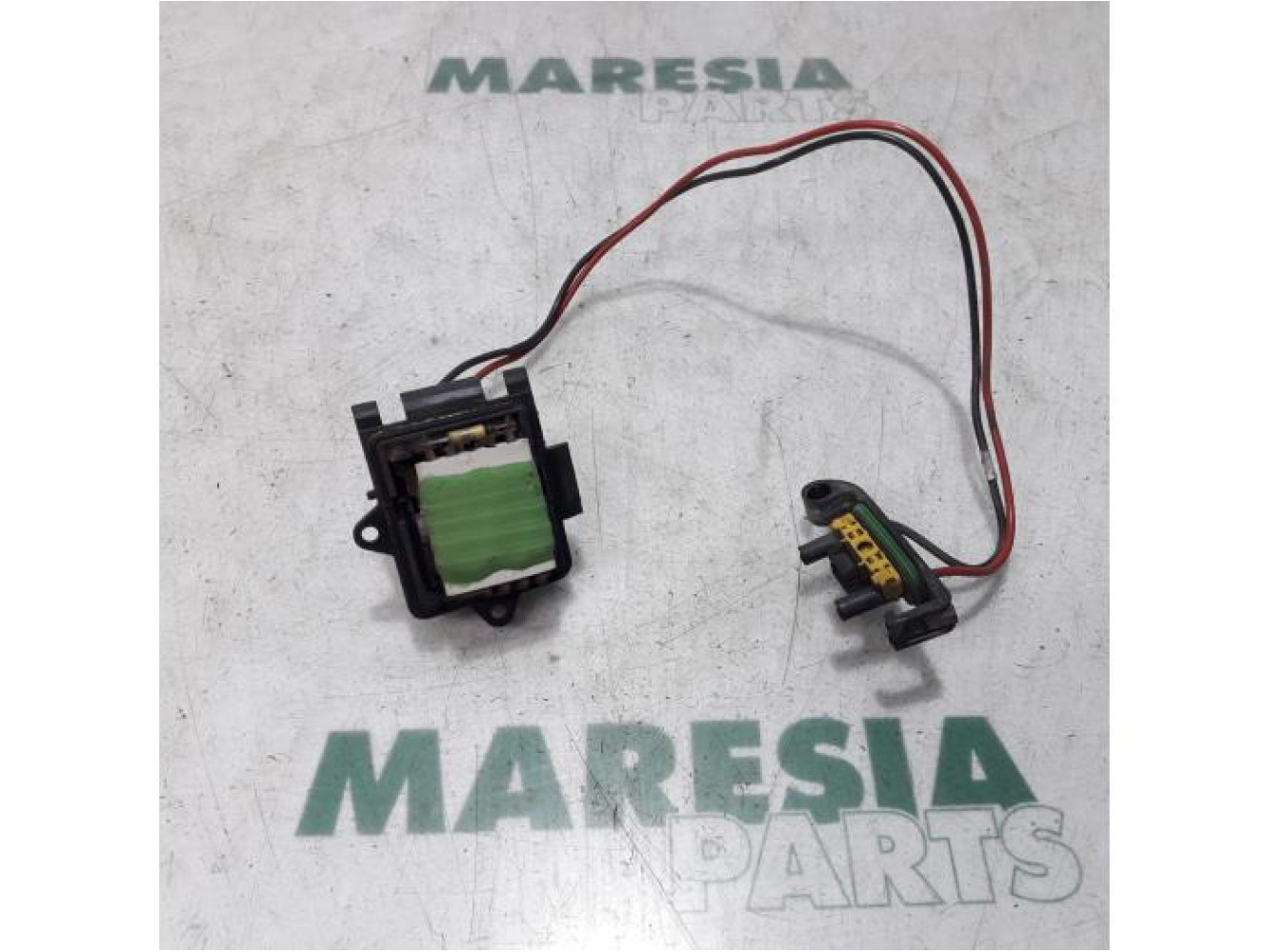 Renault - Trafic - Heater resistor