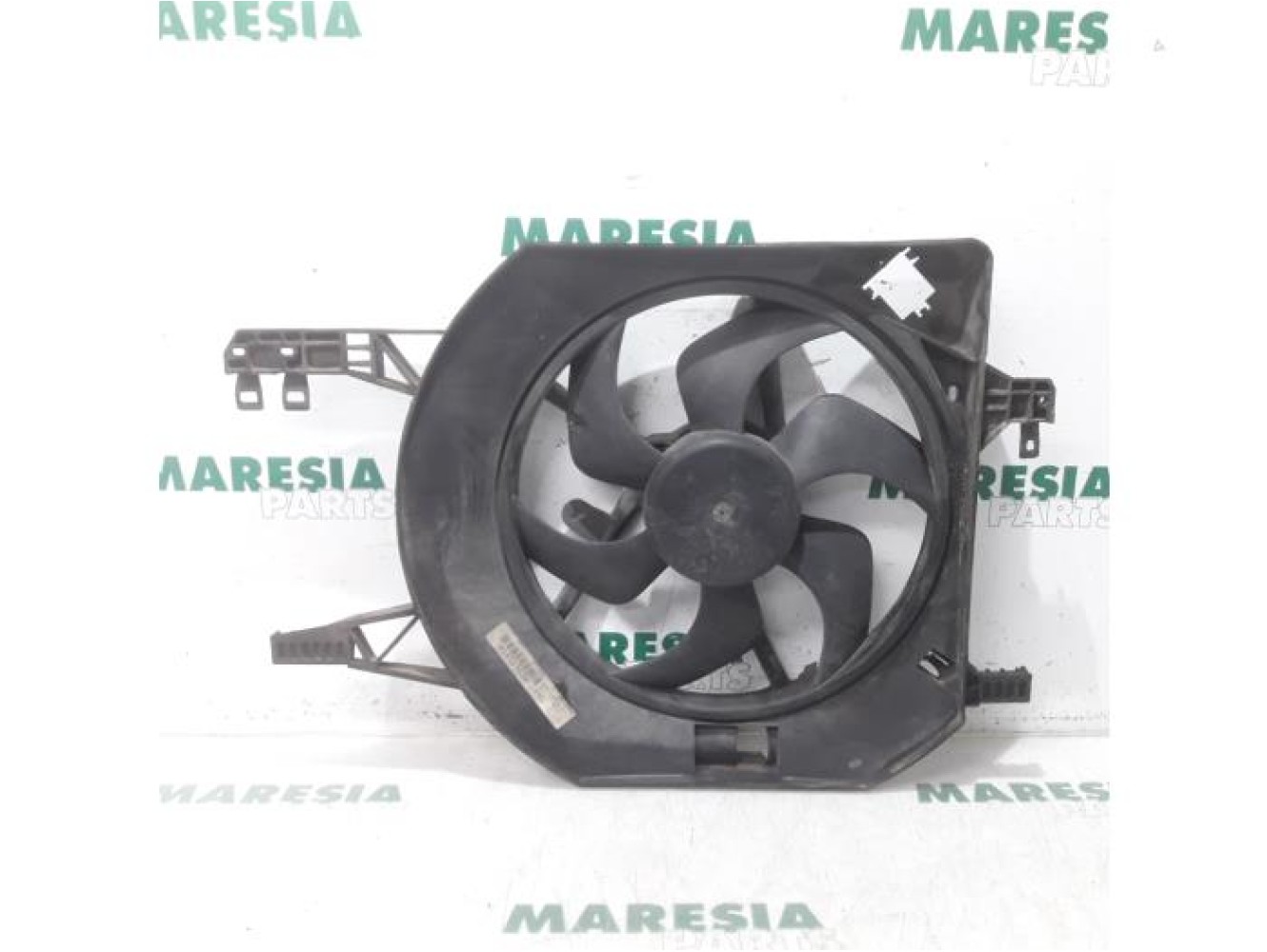Renault - Trafic - Fan motor