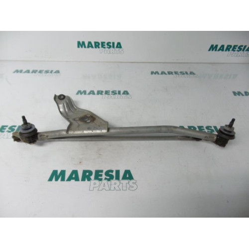 Dacia - Logan - Wiper mechanism