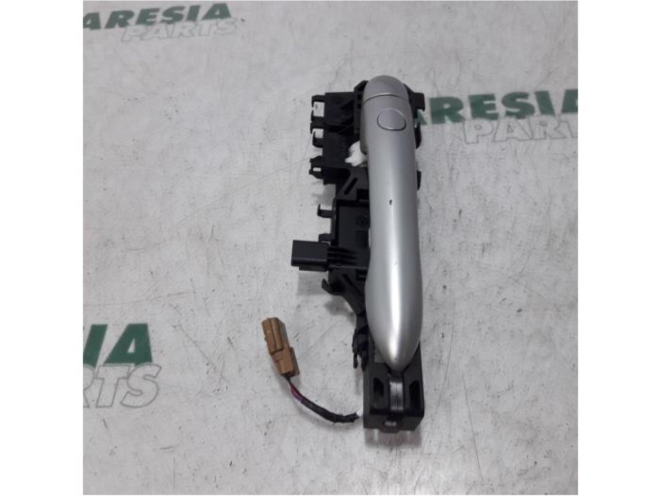 Renault - Scenic - Front door handle 4-door, right