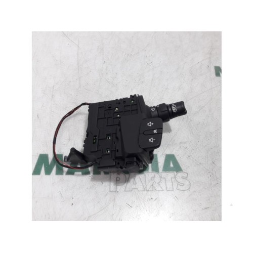 Renault - Scenic - Wiper switch