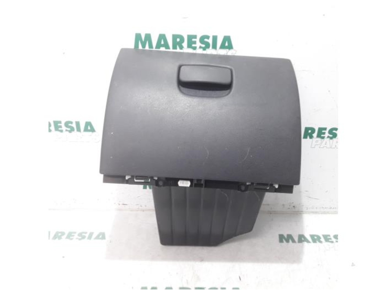 Renault - Master - Glovebox