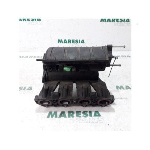 Peugeot - 307 - Intake manifold