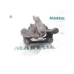 Renault - Master - Remklauw (Tang) rechts-achter