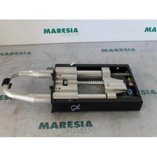 Peugeot - 307 - Roll bar