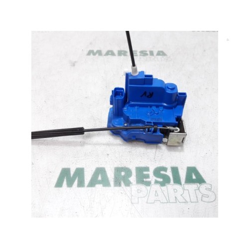 Fiat - 500L - Front door lock mechanism 4-door, right