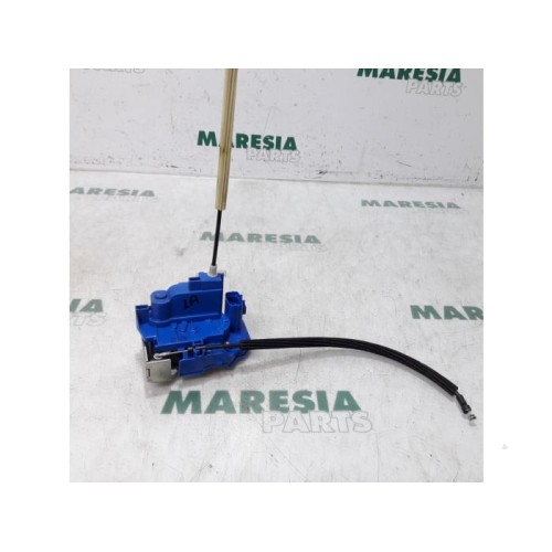 Fiat - 500L - Rear door lock mechanism 4-door, left