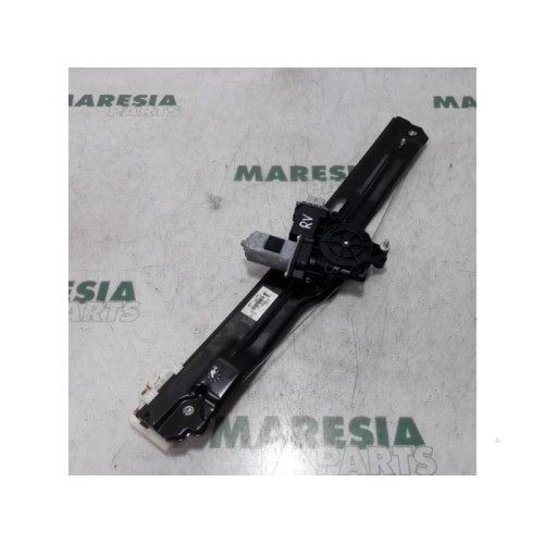 Fiat - 500L - Window mechanism 4-door, front right