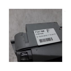 Fiat - 500L - Fuse box