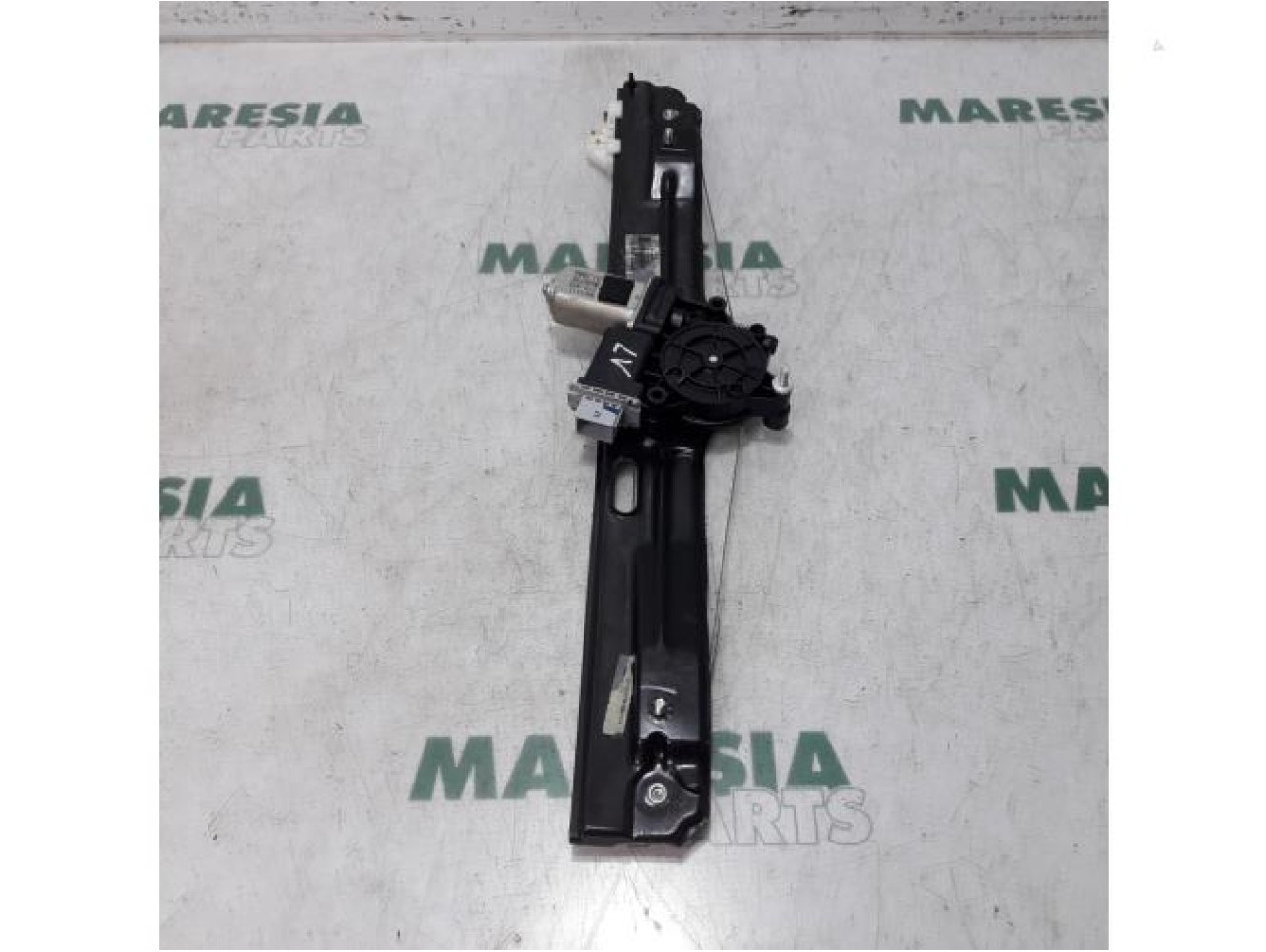 Fiat - 500L - Window mechanism 4-door, front left