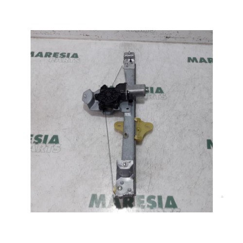 Renault - Clio - Window mechanism 4-door, front right