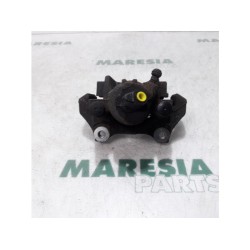 Renault - Clio - Front brake calliper, right