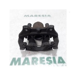 Renault - Clio - Front brake calliper, right