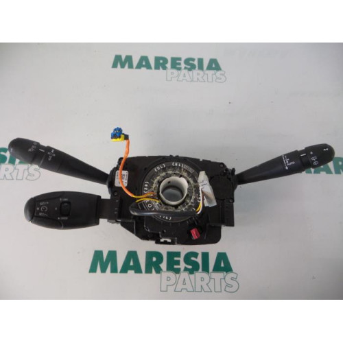 Peugeot - 2008 - Steering column stalk