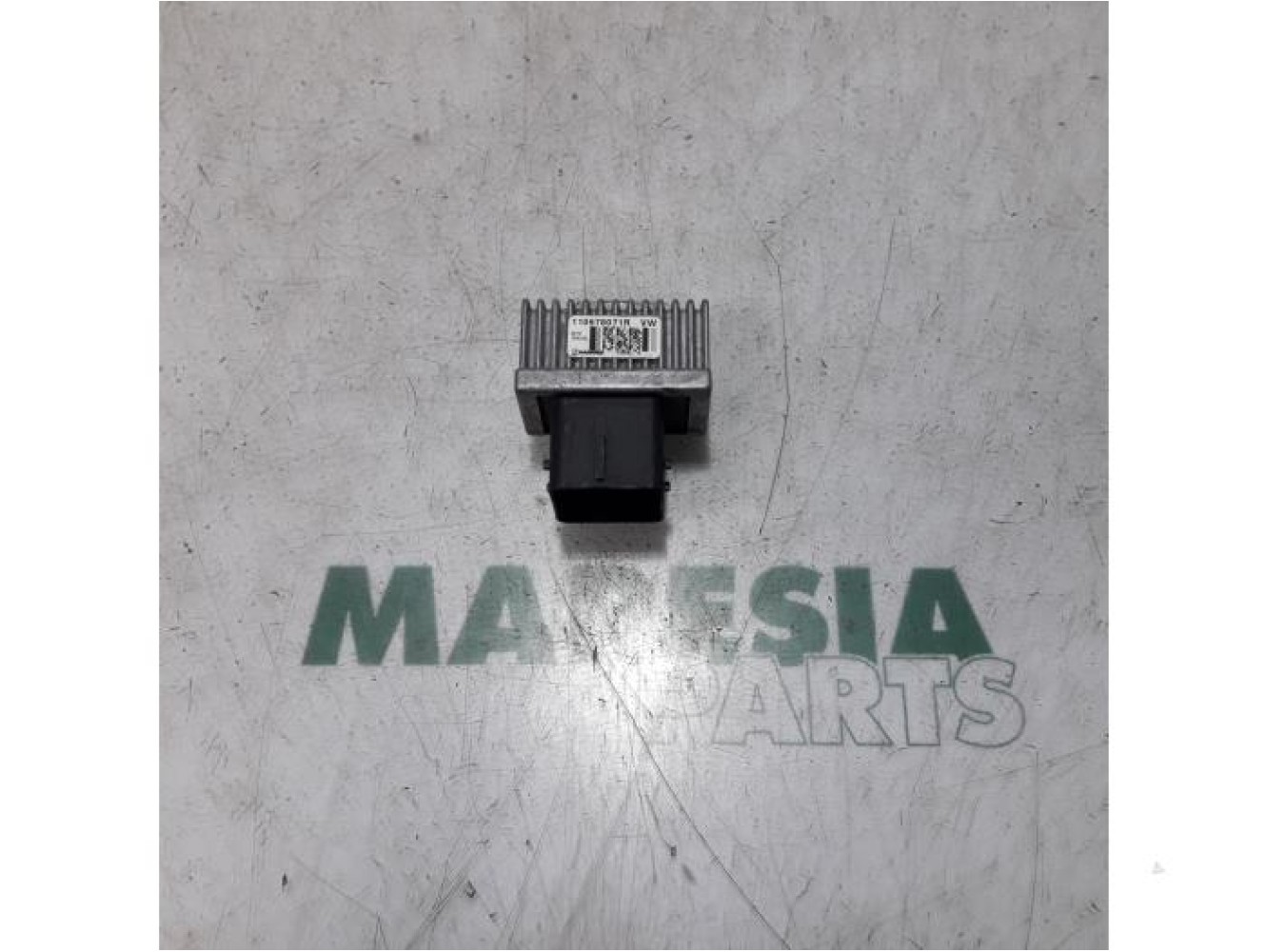 Renault - Clio - Glow plug relay