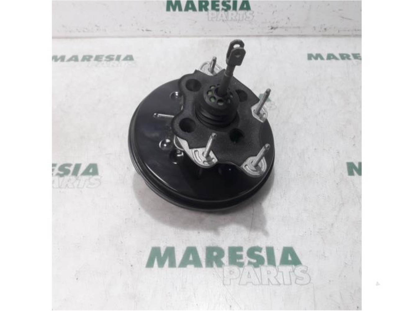 Renault - Clio - Brake servo