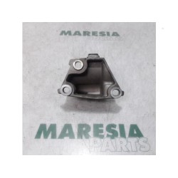 Renault - Megane - Support (miscellaneous)